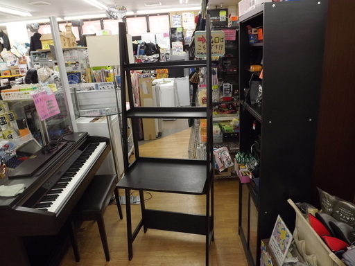 パソコンデスク　棚付き　デスク　木製　幅：６４ｃｍ　ダークブラウン　札幌　西岡店