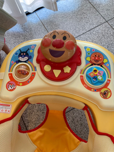 アンパンマン  歩行器 美品