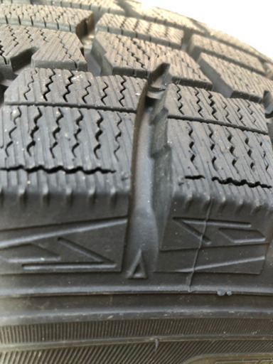スタッドレス タイヤ  195.65.R15 インチ