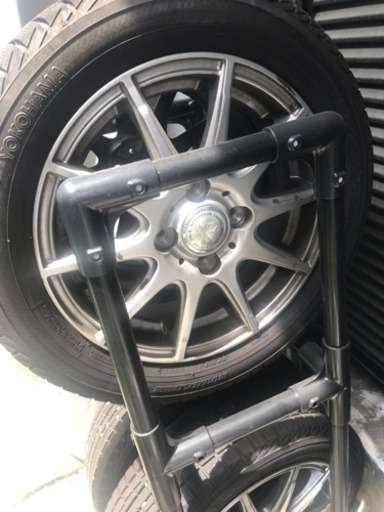 車 スタッドレスタイヤ セット