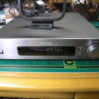 ケンウッドのチューナー　Tー1001　状態良好です。