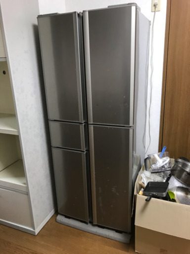 お話し中  冷蔵庫370Ｌ  格安1,000円引取り限定