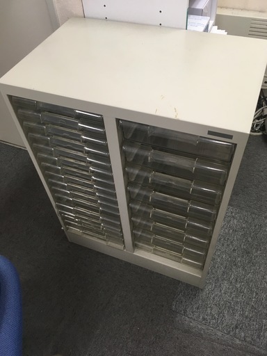 LION  パンフレットケース　書類整理にどうぞ
