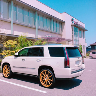 キャデラック エスカレード 現行エスカレード アメ車の画像