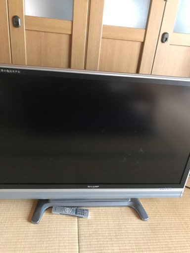 シャープ  46型デジタルハイビジョンTV
