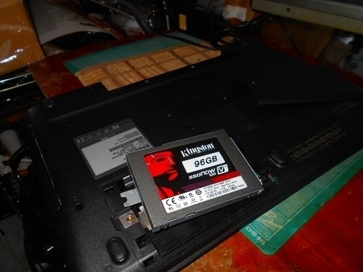 Toshiba Dynabook BX32/MJ SSDで速いです。　送料こちらで負担します。