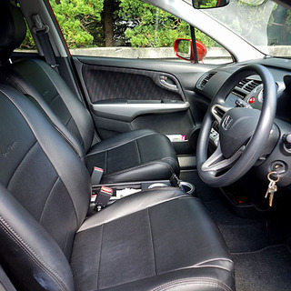 ホンダ　ストリーム　7人乗り　ZS 2000 V-TEC 後期型の画像