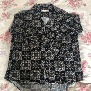 moussy 柄ｼｬﾂの画像