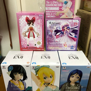 全部で900円！美少女フィギュア！