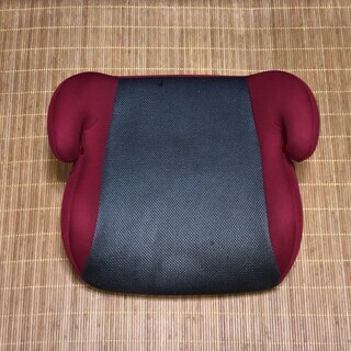 ジュニアシート