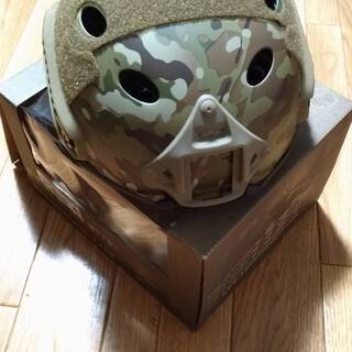 サバゲー　ヘルメット　シールド付き