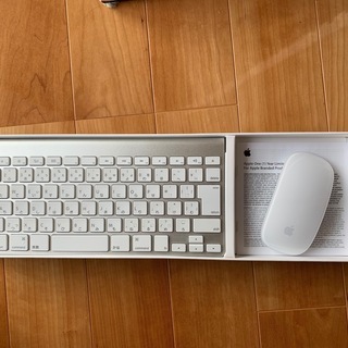 美品 Apple iMac（21.5-inch, Mid 2011） 2.5 GHz Intel Core i5