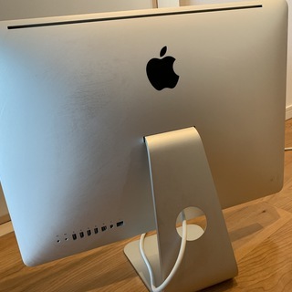 美品 Apple iMac（21.5-inch, Mid 2011） 2.5 GHz Intel Core i5