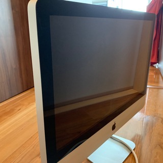 美品 Apple iMac（21.5-inch, Mid 2011） 2.5 GHz Intel Core i5