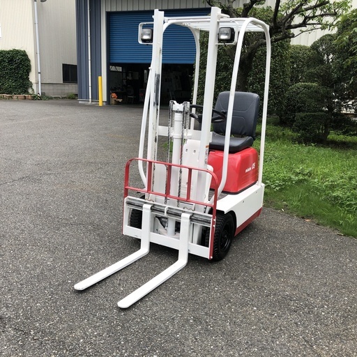 0.5t   100V充電コマツ バッテリーフォークリフト