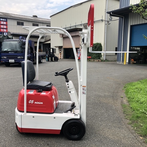 0.5t   100V充電コマツ バッテリーフォークリフト