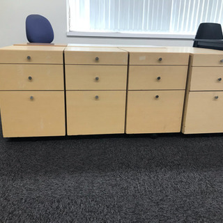 中古キャビネ 9台 の画像