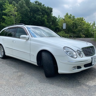 ☆格安美車　メルセデスベンツ　E240ワゴン　サンルーフ　HDDナビ　フルセグ　TV　DVD　Bモニタ　HID　１９インチアルミ　Bレザー調シートカバー　検査つき　そのまま乗って帰れます！☆ の画像