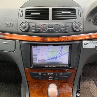 ☆格安美車　メルセデスベンツ　E240ワゴン　サンルーフ　HDDナビ　フルセグ　TV　DVD　Bモニタ　HID　１９インチアルミ　Bレザー調シートカバー　検査つき　そのまま乗って帰れます！☆ の画像