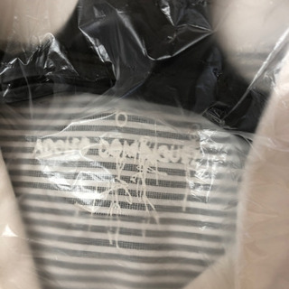 夏物、秋冬物、大きめ2L〜3L ワイシャツ ベストなど。ブランド品若干数ありの画像