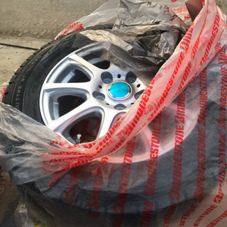 新品 社外ホイール4本付き スタッドレスタイヤ ダンロップ ウインター