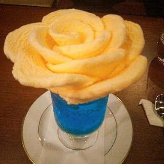 カフェ巡り・映画・観光などなど
