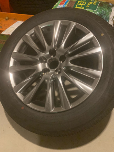 現ハリアー 新車装着タイヤ