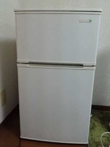 ハーブリラックス　冷蔵庫譲ります。