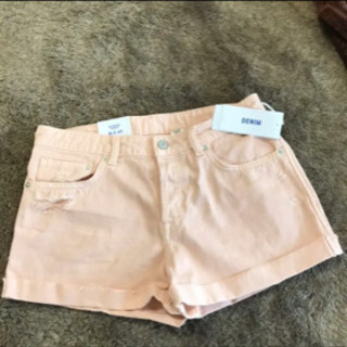 H&Mショートパンツの画像