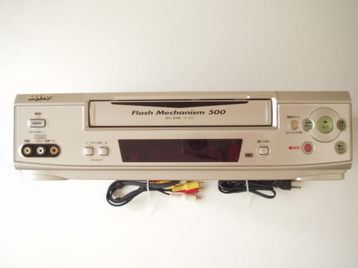 SANYO VHS ビデオテープレコーダー　VZ-H21　2001年製　中古　取扱説明書・リモコン付