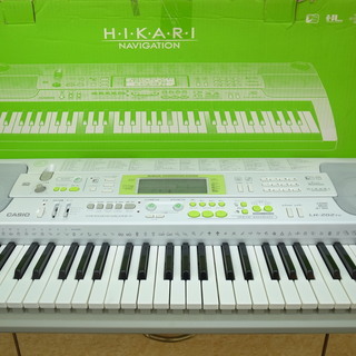 ☆ＣＡＳＩＯ　カシオ　キーボード　LKー202TV　光ナビゲーッション