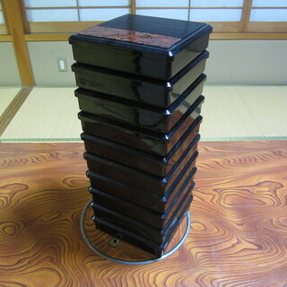 ★業務用 弁当箱 1個２００円 28個ありますの画像