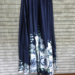 ロングドレスの画像