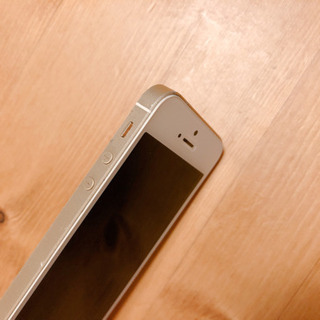 iPhoneSE 32GBの画像