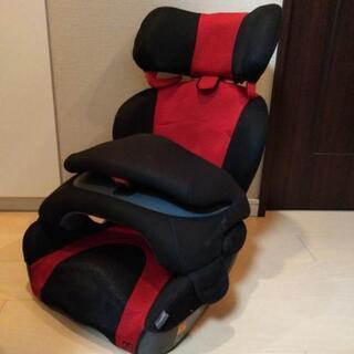 エールベベ　サラット3ステップ2　レッド　チャイルドシート