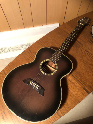 アコースティックギター☆アンプ付き