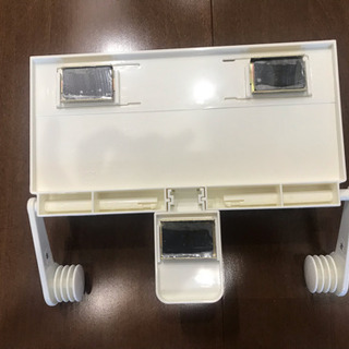 キッチンペーパーマグネット付きホルダーの画像