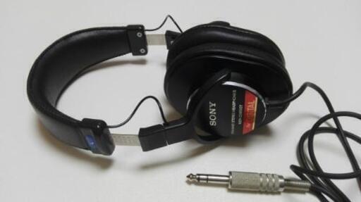 ヘッドフォン Sony MDR-CD900ST