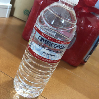 【商談中】飲料水 クリスタルガイザー