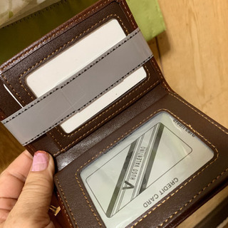 人気のHUGO VALENTINOヒューゴバレンチノ パスケース...