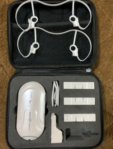 ZEROTECH DOBBY DRONEポケットサイズドローン電池3つとケース付
