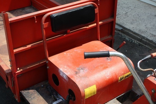 【SOLD OUT】田中製作所 乗用運搬車 ビートル DP-2401 油圧ダンプ 6馬力 2WD 積載500kg
