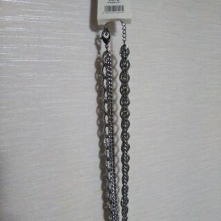 【新品】ミドルチェーンネックレスの画像