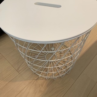 IKEAサイトテーブルの画像