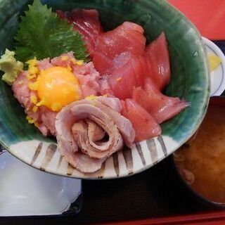 終了しました　もてなしや　期間限定メニュー　８月のしあわせ丼(大...