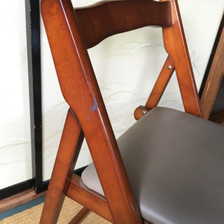 【差し上げます】折りたたみ収納可 木製チェア 難ありの画像