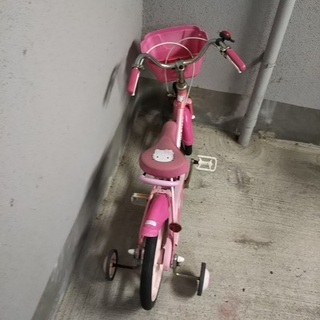 『商談中です』キティちゃん子供用自転車いりませんか?