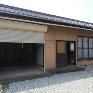 サーファーの方必見！田原市小中山町の車庫付き休憩処
