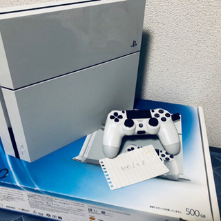 【お譲り先が決まりました】PS4 500GBホワイト 説明書箱付...