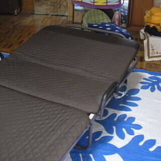 折り畳み5段式パイプシングルベッドの画像